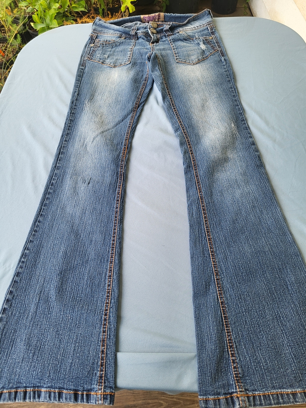 Vintage Truce Y2K Low Rise Flare Jeans Medium Wash Contrast Stitch Size 1 Retro